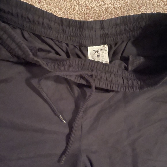 Reebok men’s shorts - Picture 4 of 6